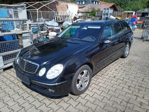 Mercdes-Benz 320 CDI 211 K  schwarz